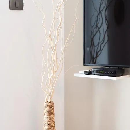 Capraria Appartments In Historic Center, With Private Parking 코페르