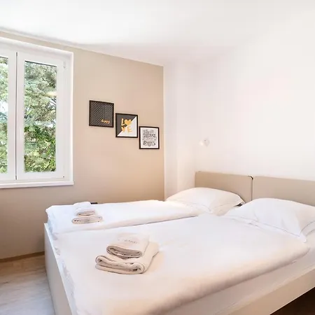 Capraria Appartments In Historic Center, With Private Parking * 코페르