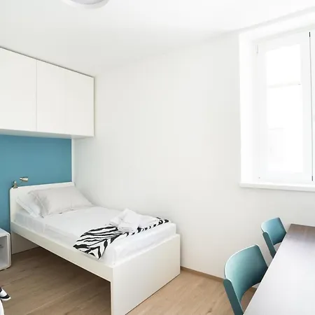 Capraria Appartments In Historic Center, With Private Parking Apartament Koper