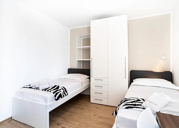 Capraria Appartments In Historic Center, With Private Parking