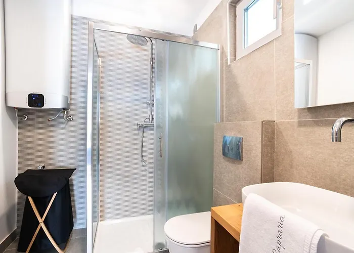 Capraria Appartments In Historic Center, With Private Parking *