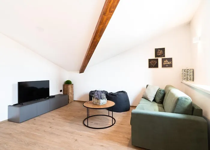 Capraria Appartments In Historic Center, With Private Parking アパート