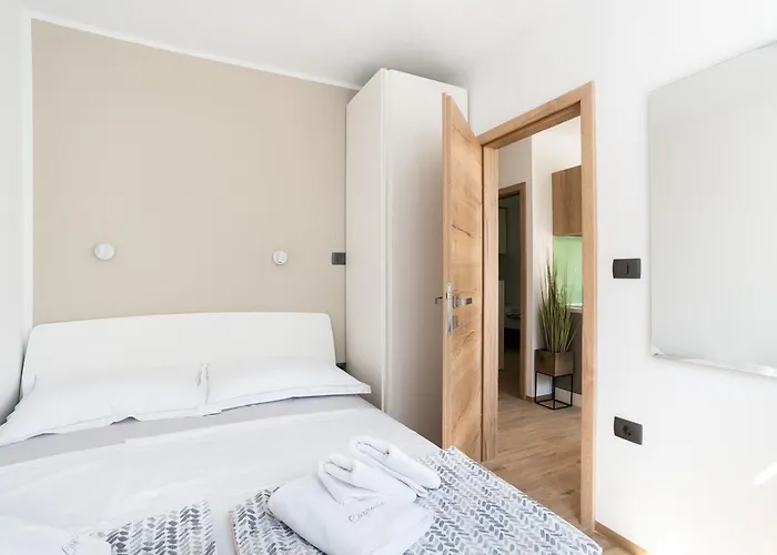 Capraria Appartments In Historic Center, With Private Parking